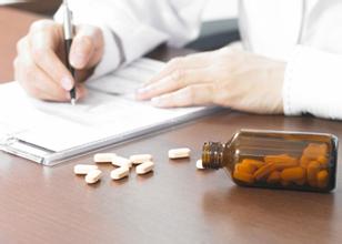 药企为何争先恐后相助？？