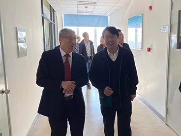 浦东新区管小军副区长一行10余人莅临豪门国际官网现场调研CRO市场及公司业态