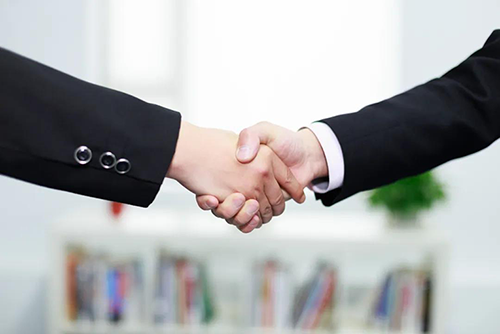 秉持着“专注立异，，，专心折务”的理念，，，豪门国际官网一直把每一个客户看成是公司的VIP