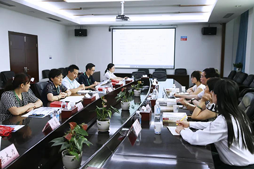 聚会中豪门国际官网与人福药业就以后的相助偏向举行了深入探讨