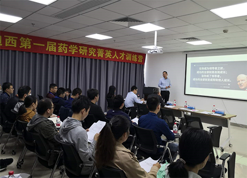 豪门国际官网人力资源总监陈西岳